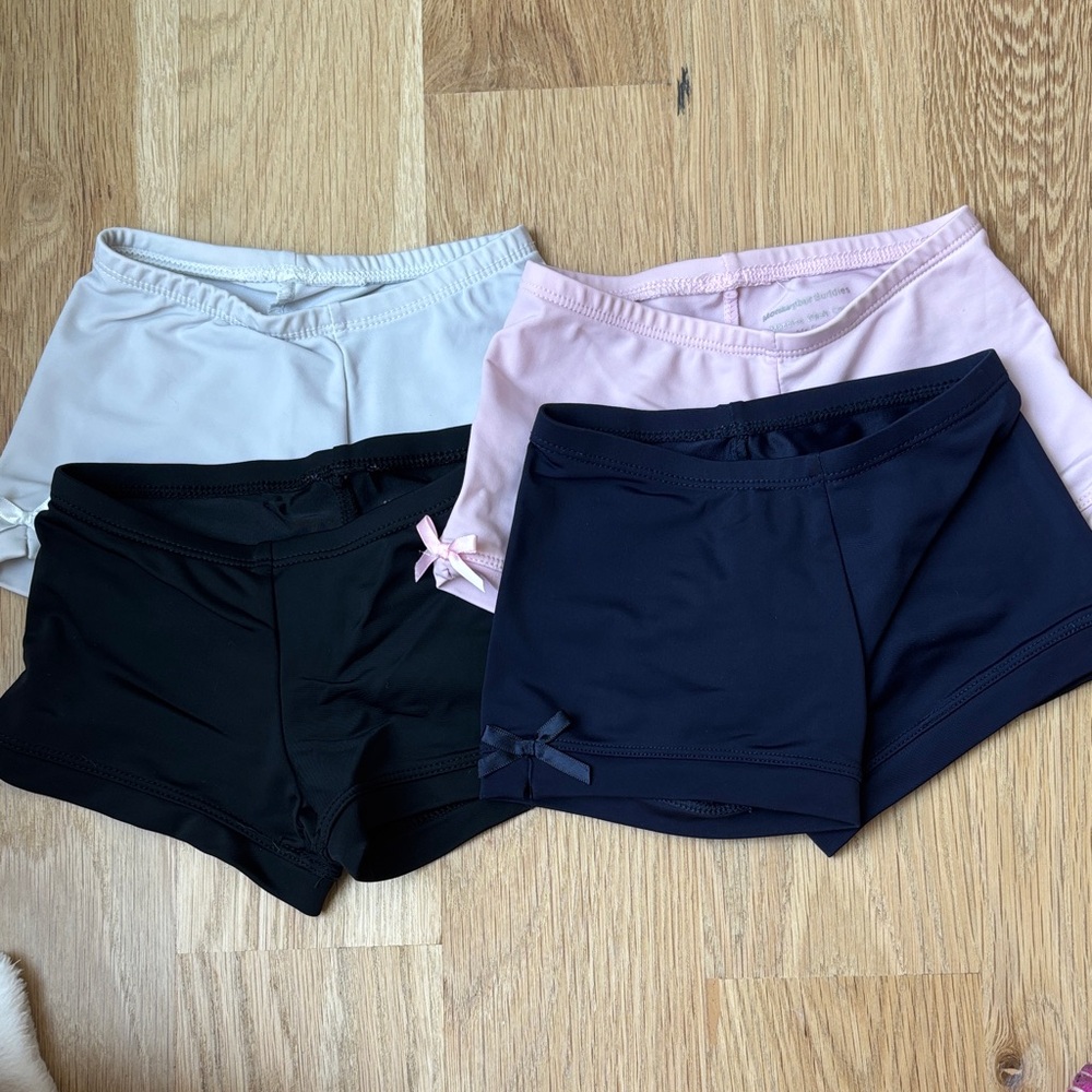 Monkey bar Buddies size 3T - 4 pairs